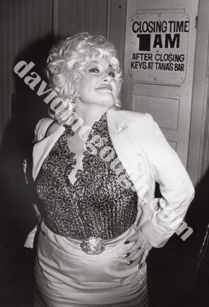 Dolly Parton 1982, Los Angeles, Calif..jpg